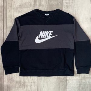 Nike Sweatshirt